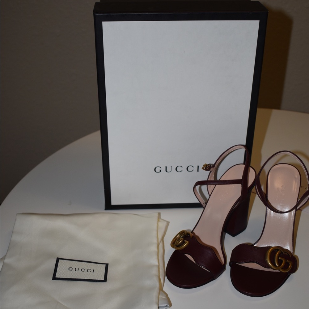 NEW Gucci shoes